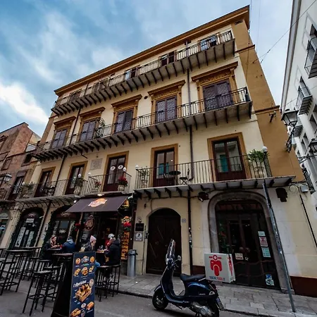 Casta Diva Luxury Apartments Palermo Exterior photo