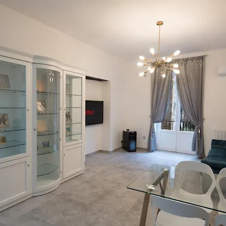 Casta Diva Luxury Apartments Palermo Exterior photo